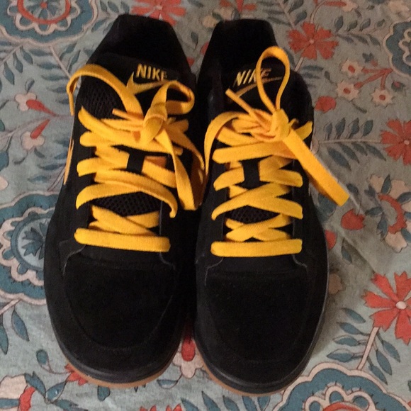 Men’s Suede Nikes—Sample - Picture 2 of 6